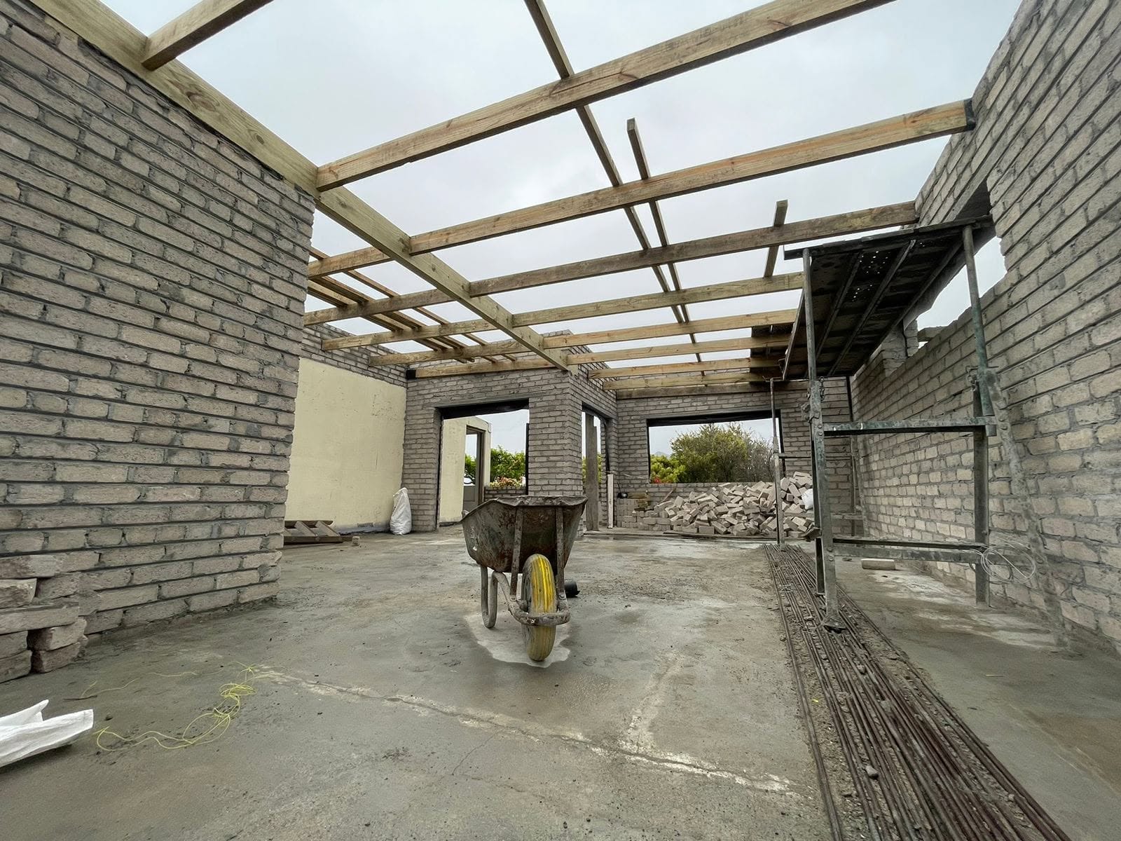 Brick building with roof timber — Majors Builders